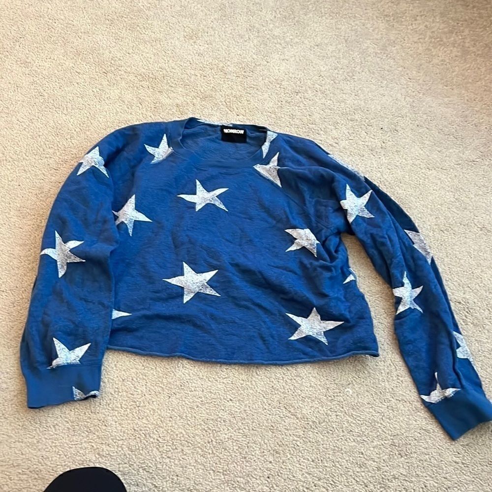 Monrow XS Star crop  